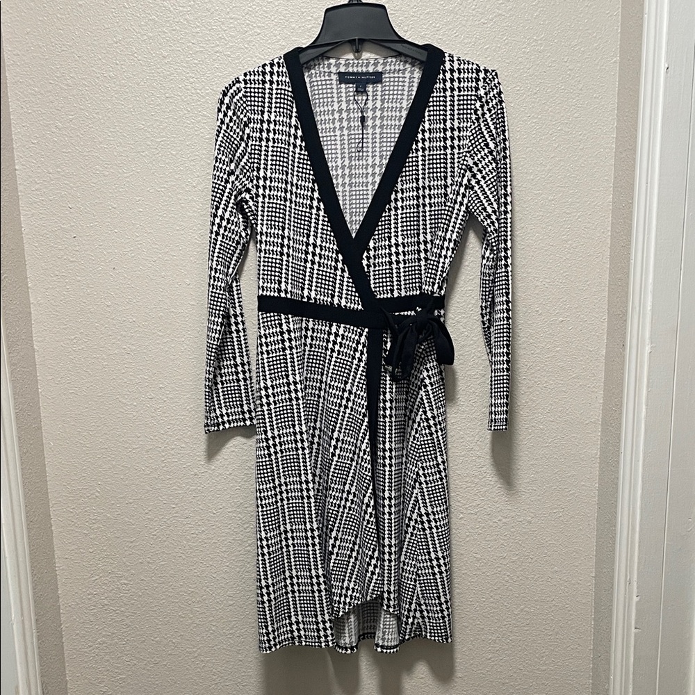 Tommy Hilfiger Black and White Plaid Long Sleeve Dress